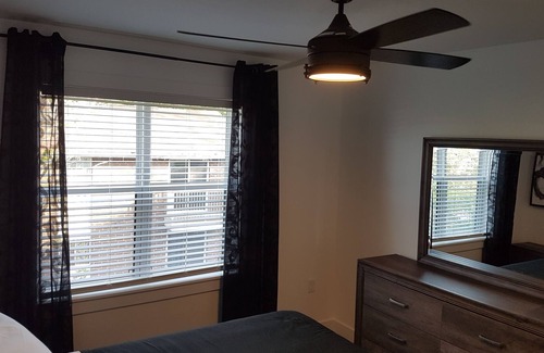 Fairview House | Pet friendly with harbour view! 10 mins from downtown Halifax!