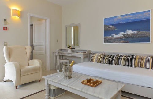 Sifnos Hotel | Petali Village Hotel