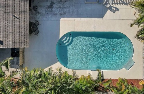 Pinellas Point House | Petes Getaway-Private pool near Beaches/Pier/Shops