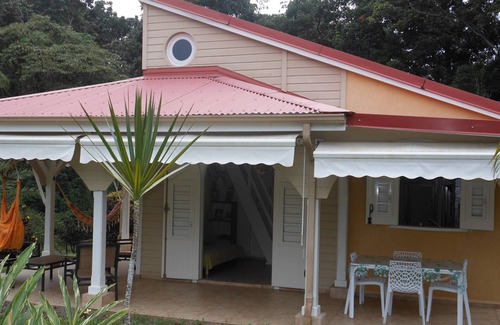 Circuit 1C1 Villa | Petit Bourg, the villa Le Salako awaits you in its green setting/2-6pers