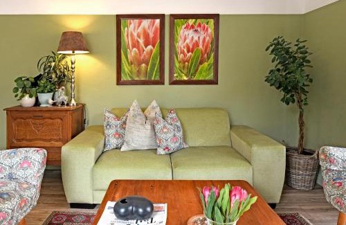 Franschhoek House | Petit & Grande Plaisir luxury self-catering