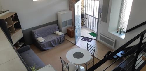 Collobrieres Apartment | Petit loft face rivière
