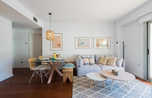 Terrassa Apartment | Petit Luxe l'Oasi d'Egara