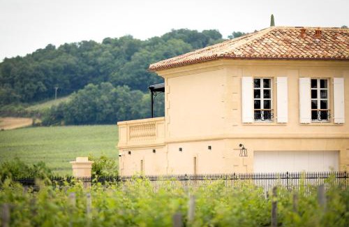 Robins Bay Bed & Breakfast | Petit Monlot - Saint-Emilion
