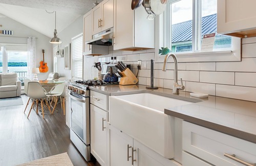 Seneca Falls House | Petit Retreat: The sweetest thing on Cayuga Lake!
