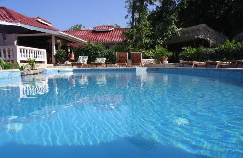 St. Patrick Hotel | Petite Anse Hotel