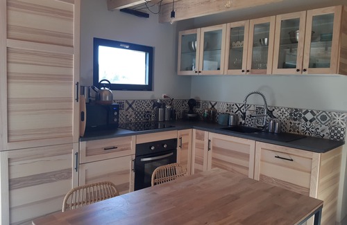 Eygalieres House | Petite Maison DE Charme AU Milieu DES Champs A 2 MIN DU Village