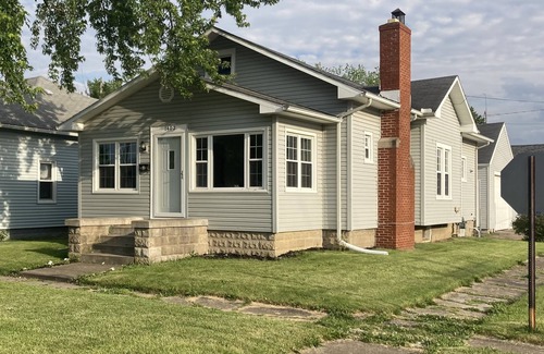 Port Clinton House | Pets ,Family, Fire pit , Playground Beach and more!