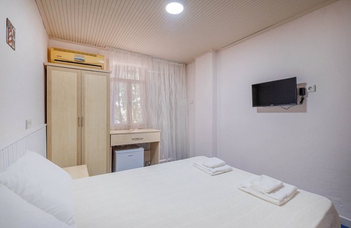 Ciftlik House | Petunya Pansiyon