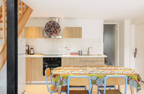 Dolus-d'Oleron Apartment | Peuplier Apartment in Dolus-d’Oléron – 3 Bedrooms, Private Terrace, Close to Amenities