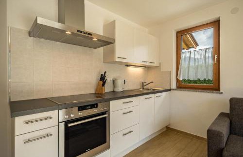San Martino in Passiria Apartment | Pfandlerhof Ferienwohnung Rot