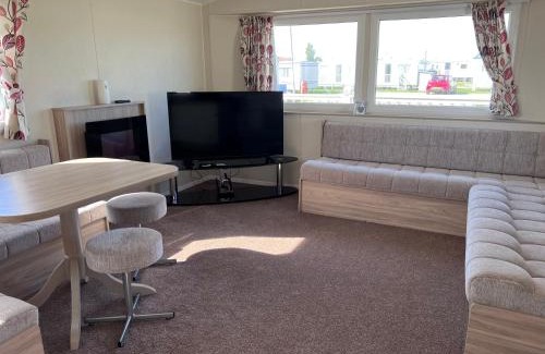 Chapel Saint Leonards Apartment | PG173 Golden Palm Resort 6 Berth Caravan With Decking