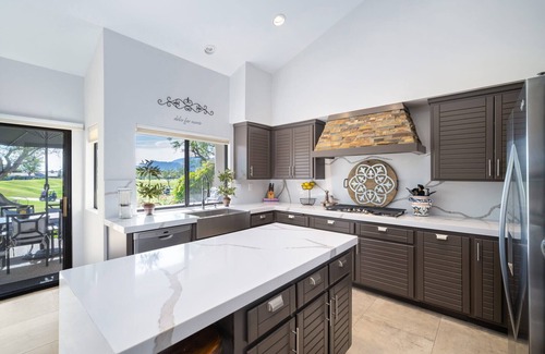 La Quinta Condo | PGAWEST Stadium home with STUNNING course, lake and Mountain View’s on hole five