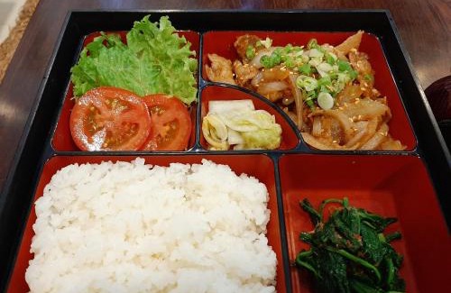 Thuan An Hotel | Phạm Vân Sakura Hotel