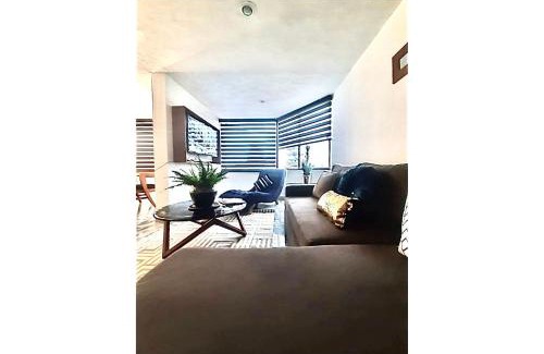 Zapopan Apartment | PH Grande, Piso Completo 100% Remodelado Zona Expo