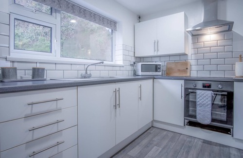 Saundersfoot Apartment | Pharmacy Court - 2 Bedroom Apartment - Saundersfoot