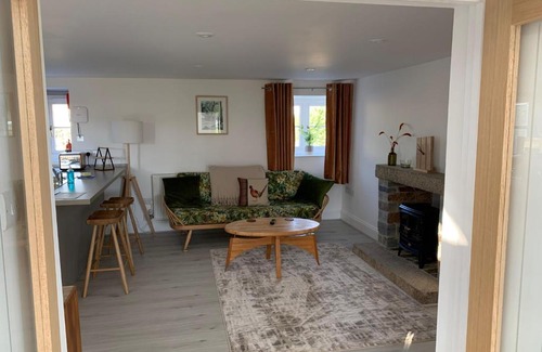 Summercourt House | Pheasants Wander at Rosewyn