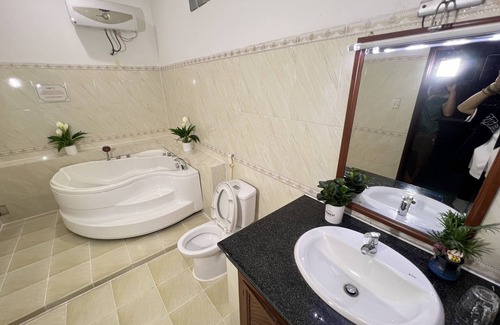 Thu Dau Mot Hotel | Phi Long 2 Hotel Thu Dau Mot