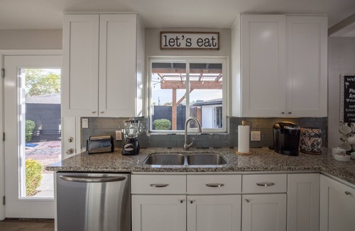 Arcadia Lite House | Phoenix Arcadia Area Retreat - Heated Pool, Casita
