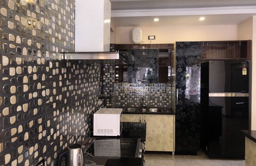 Bullawala Apartment | 'Phoenix' By EKSTAY - 3 Rooms and 3 Baths