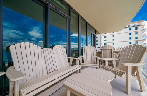 Gulf Shores Condo | Phoenix Gulf Shores Ii 705 4 Bedroom Condo
