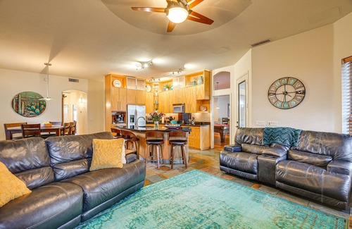 Paradise Valley Village House | Phoenix Home w/Private Oasis: Walk to Lookout Mtn