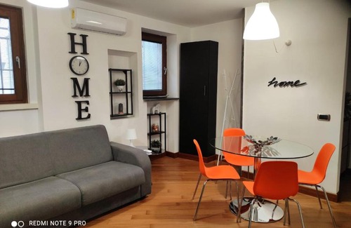 Vomero Apartment | Phoenix House