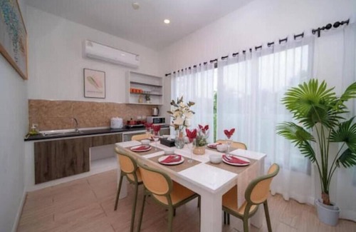 Ko Kaeo Villa | Phuket Seaside Holiday 4 Bedroom Villa