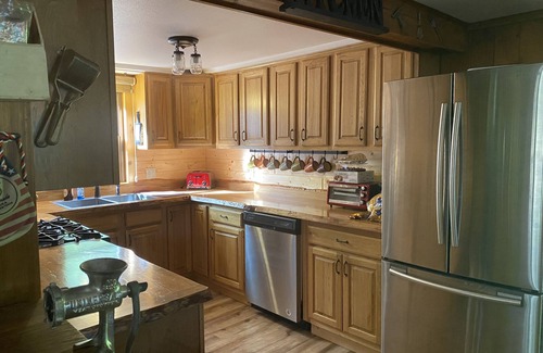 Lake Tomahawk House | Pia's Place Family friendly Northwoods Cabin on North Two Lake-Lake Tomahawk, Wi