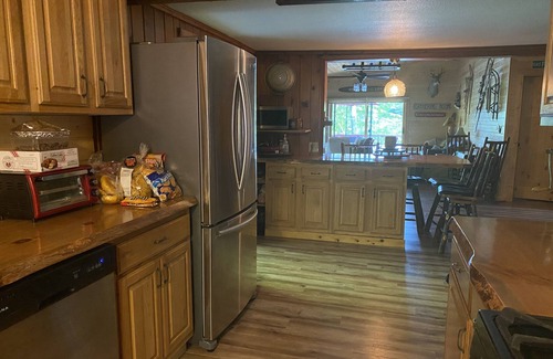 Lake Tomahawk House | Pia's Place Family friendly Northwoods Cabin on North Two Lake-Lake Tomahawk, Wi