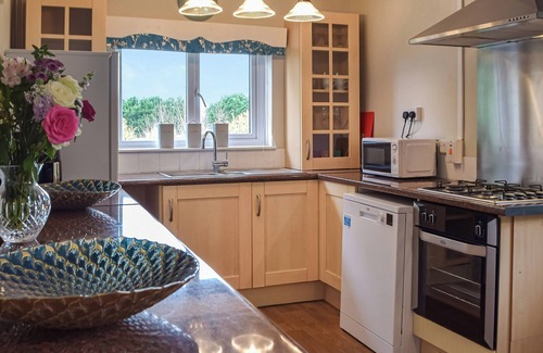 Llanybydder Cottage | Picked for its central location enabling guest to explore the three counties.