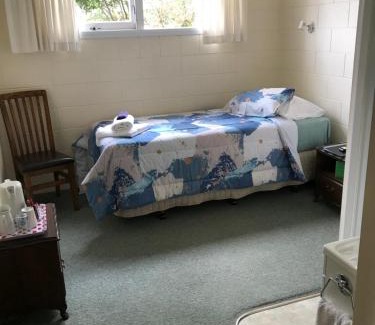 Picton Bed & Breakfast | Picton House B&B and Motel