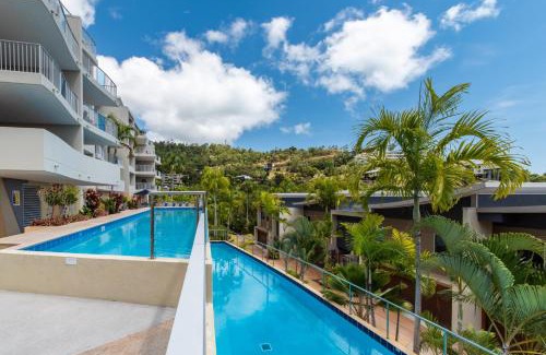 Airlie Beach Villa | Picture Perfect On Azure