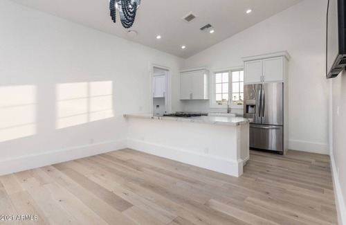 Camelback East House | Picturesque Camelback Mountain Views- Guest House Prívate Entrance