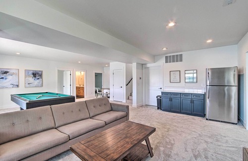 Stratford Cottage | Picturesque Moses Lake House w/Boating Dock