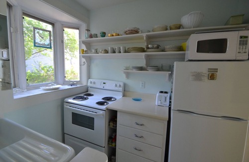 Rockport House | Picturesque Rockport Queen Anne Cottage
