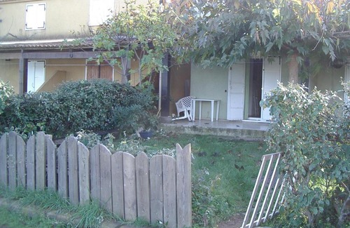 Poggio-Mezzana House | pied dan l'eau moriani plage res alba serena