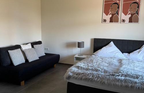 Cuxhaven House | Pier 1 bis 4 gmütliche Zimmer mit Boxspringbett