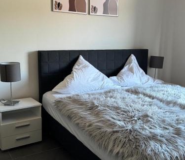 Cuxhaven House | Pier 1 bis 4 gmütliche Zimmer mit Boxspringbett
