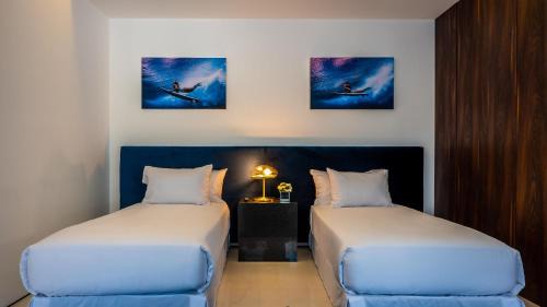 Romantic Zone House | PIER 57- 309 Beautiful 2 BR Condo in Romantic Zone