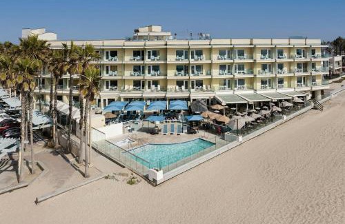 Imperial Beach Hotel | Pier South Resort, Autograph Collection