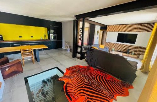 Grillon Apartment | PierrAnge