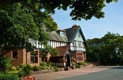 Troon Hotel | Piersland House