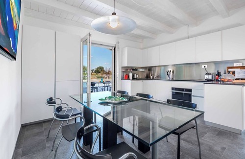 Campagnatico Villa | Pietra Bianca - Three Bedroom Villa, Sleeps 6