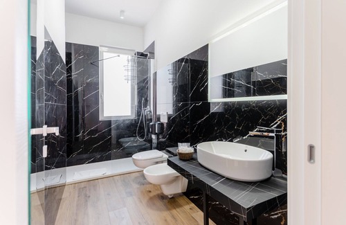 Municipio 1 Bed & Breakfast | Pietramare Luxury - Amber by Rentbeat