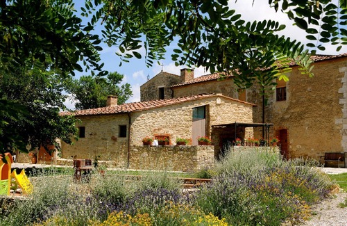 Asciano Villa | PIEVE DI SANT IPPOLITO - SANT IPPOLITO
