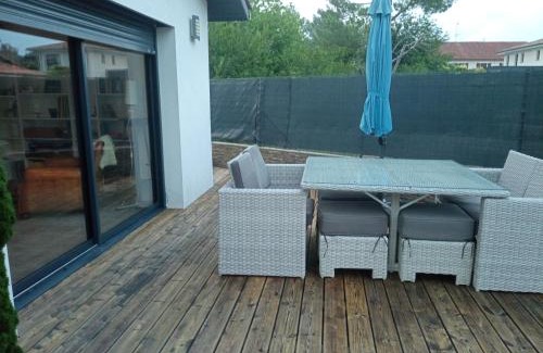 Tarnos House | Pignon sur piscine