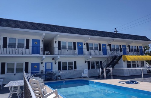 Wildwood Hotel | Pilgrim's Pride Motel