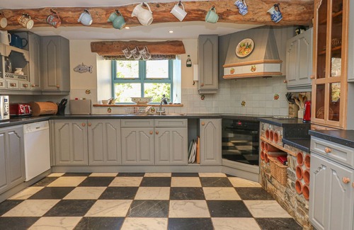 North Buckland Cottage | PILLARS, pet friendly, luxury holiday cottage in Heanton Punchardon