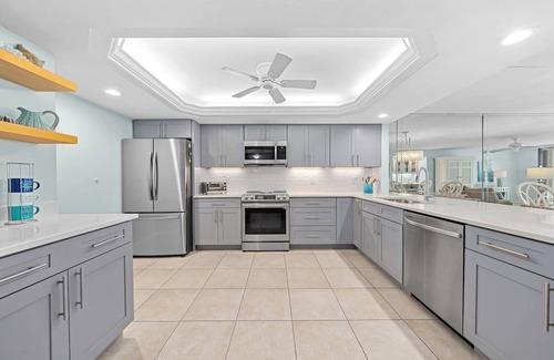 Sanibel Condo | Pine Cove #202 is a 3/2 Beachfront vacation rental on Sanibel Island
